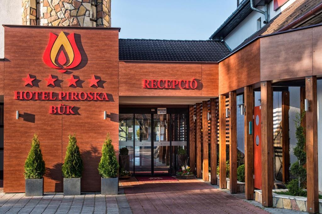 Hotel Piroska Buk Exterior foto